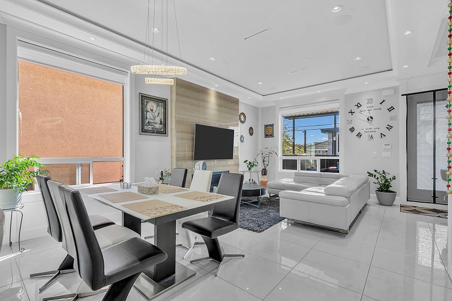 768 E 58th Avenue Vancouver, BC - 6