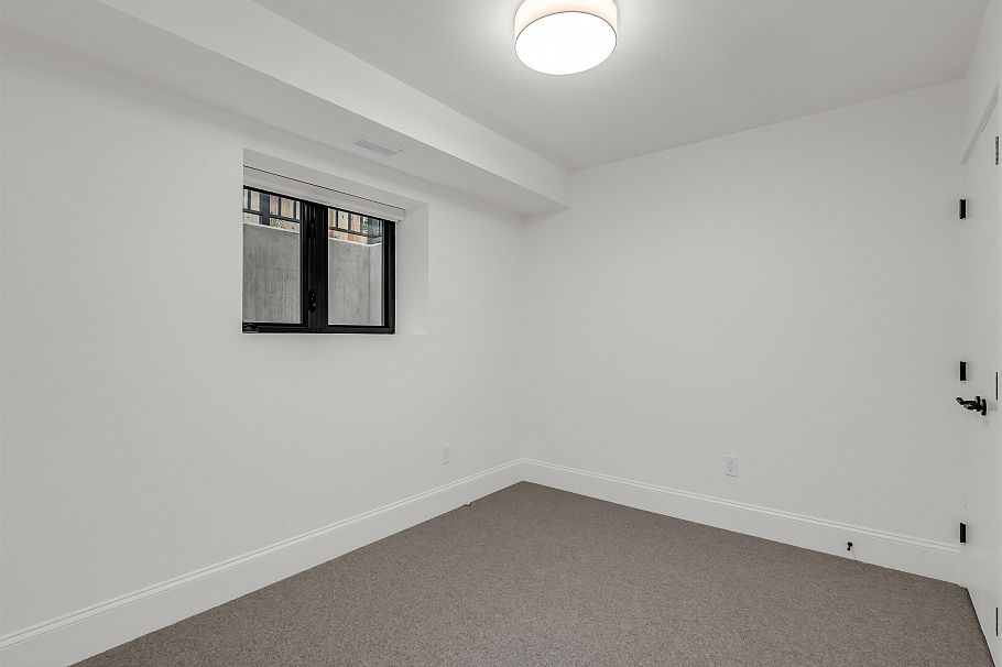 2 4088 Maple Crescent Vancouver, BC - 31
