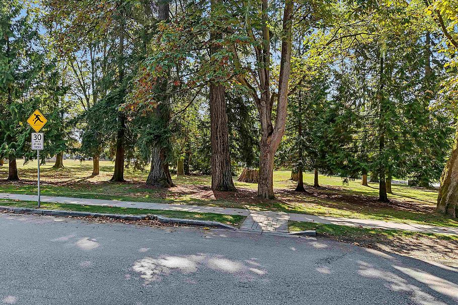 6689 Vine Street Vancouver, BC - 11