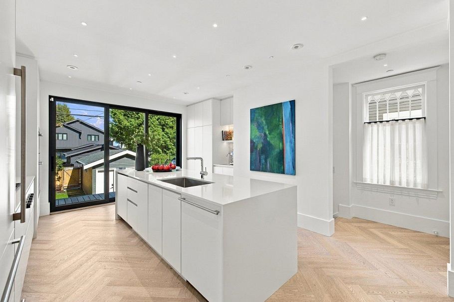 279 E 18th Avenue Vancouver, BC - 13