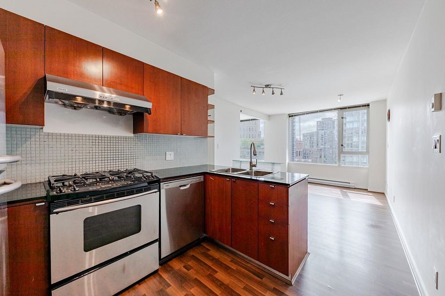906 822 Seymour Street Vancouver, BC - 12