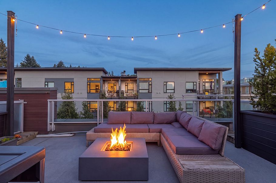 234 735 W 15th Street North Vancouver, BC - 25