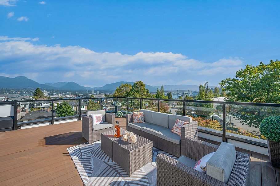 3 2893 Eton Street Vancouver, BC - 23