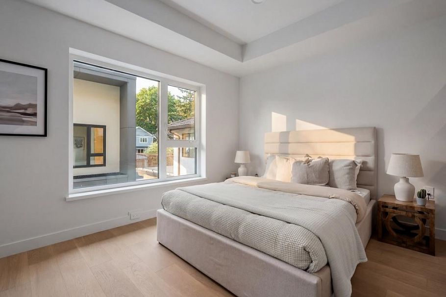 2 364 E 23rd Avenue Vancouver, BC - 16