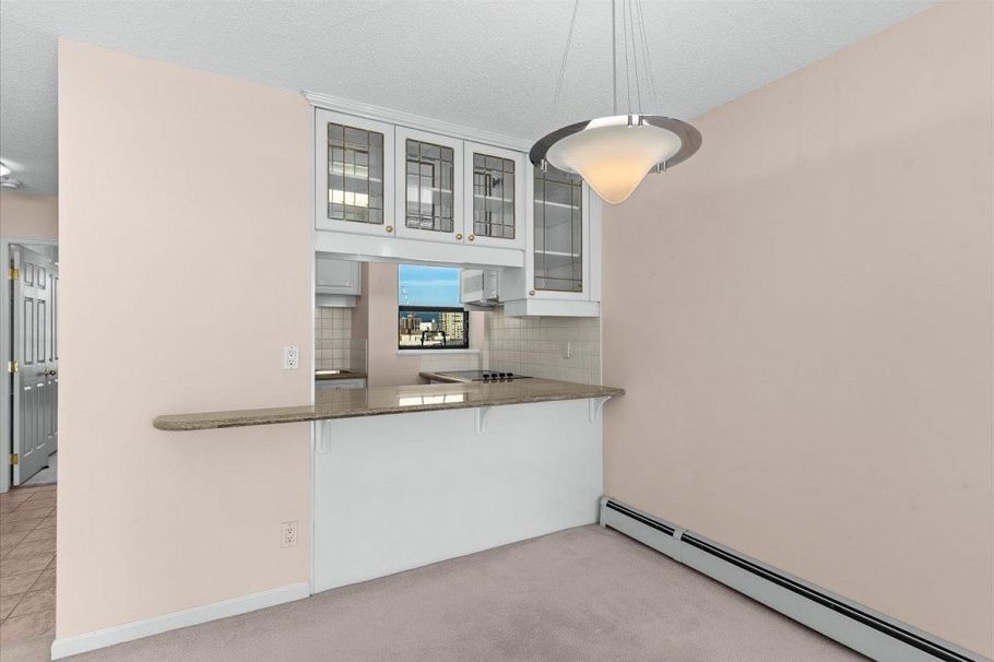 1601 1995 Beach Avenue Vancouver, BC - 14