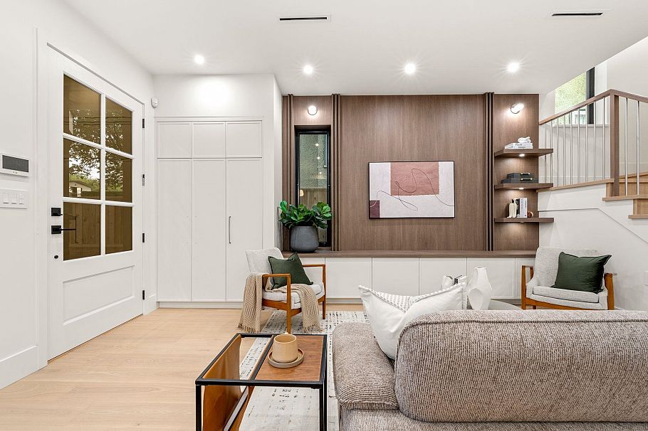 1 2735 Eton Street Vancouver, BC - 6