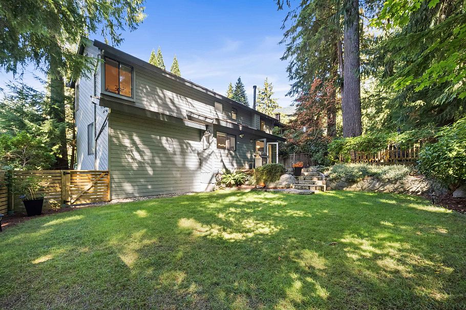 5520 Huckleberry Lane North Vancouver, BC - 33
