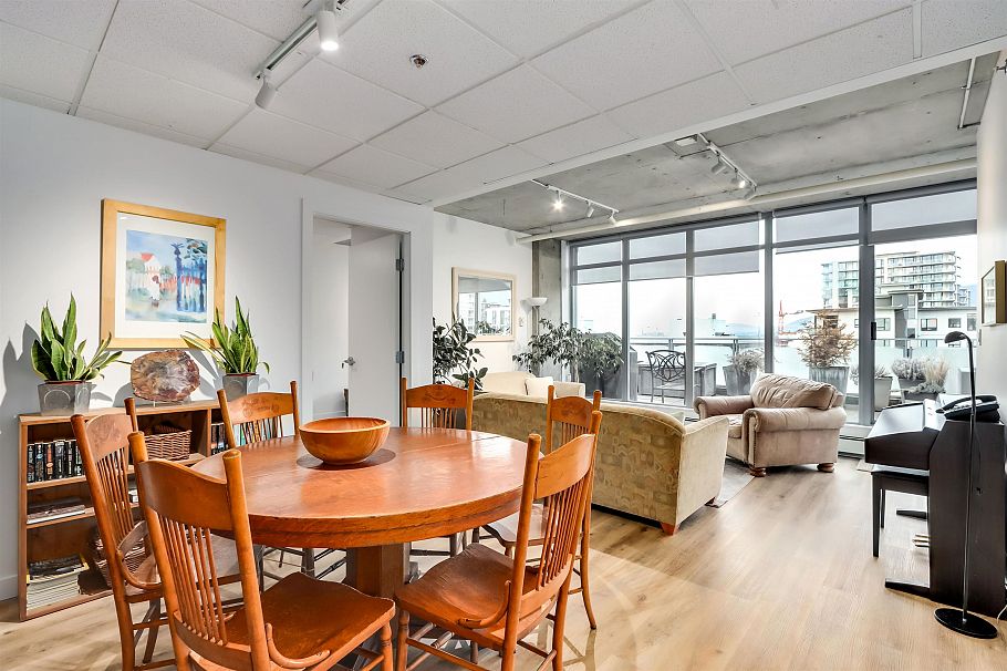 5TH FLR 88 Lonsdale Avenue North Vancouver, BC - 5
