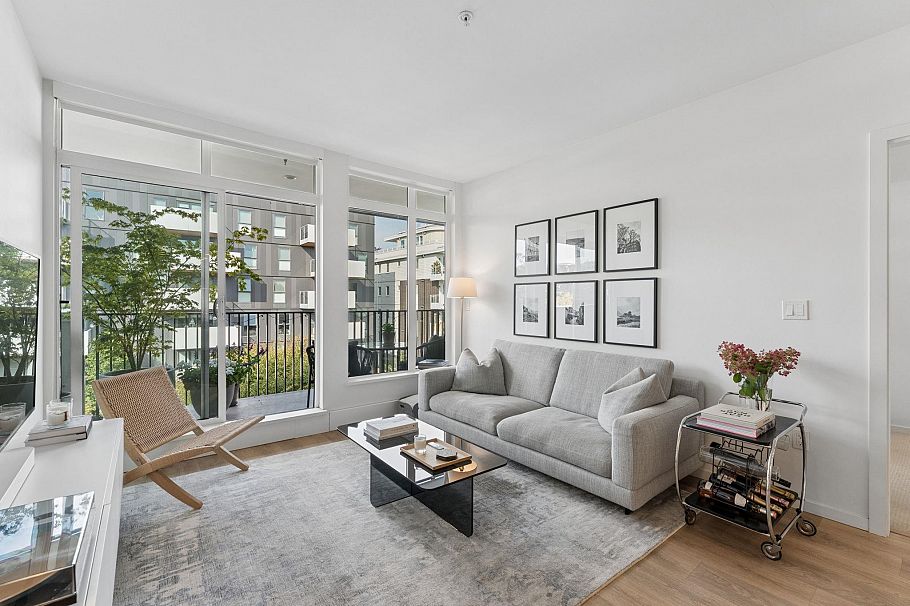 501 5080 Quebec Street Vancouver, BC - 4