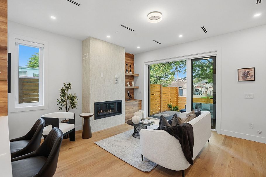 1 2438 E 20th Avenue Vancouver, BC - 10