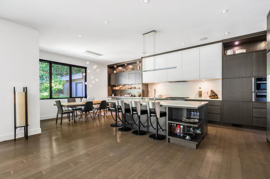 3430 Aintree Drive North Vancouver, BC - 8