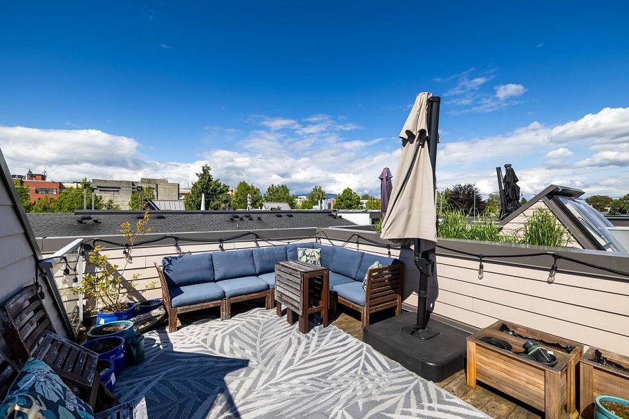 109 453 E 16th Avenue Vancouver, BC - 23