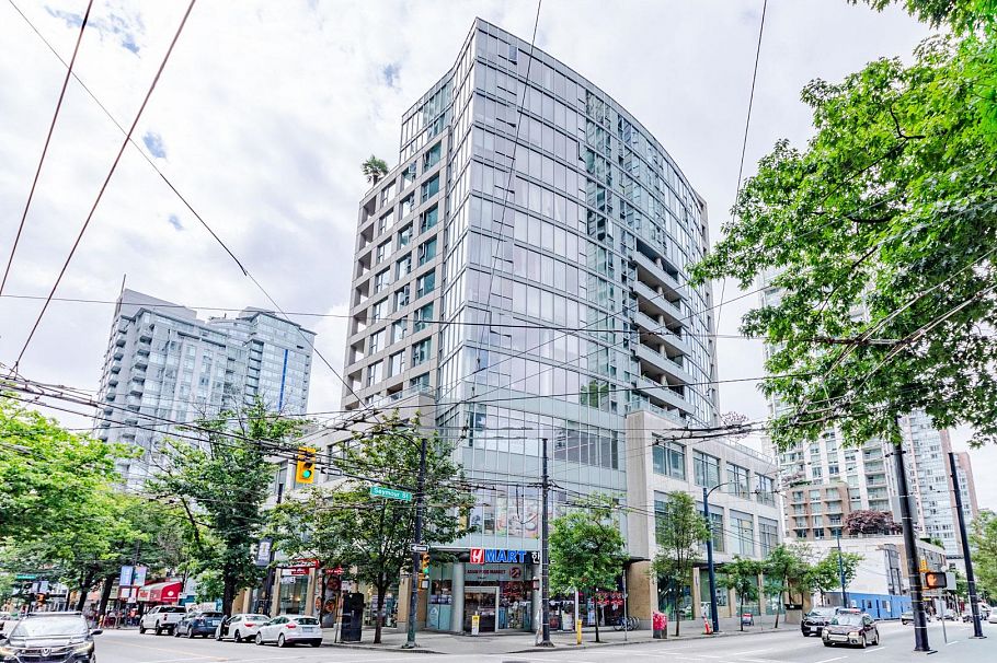 906 822 Seymour Street Vancouver, BC - 1