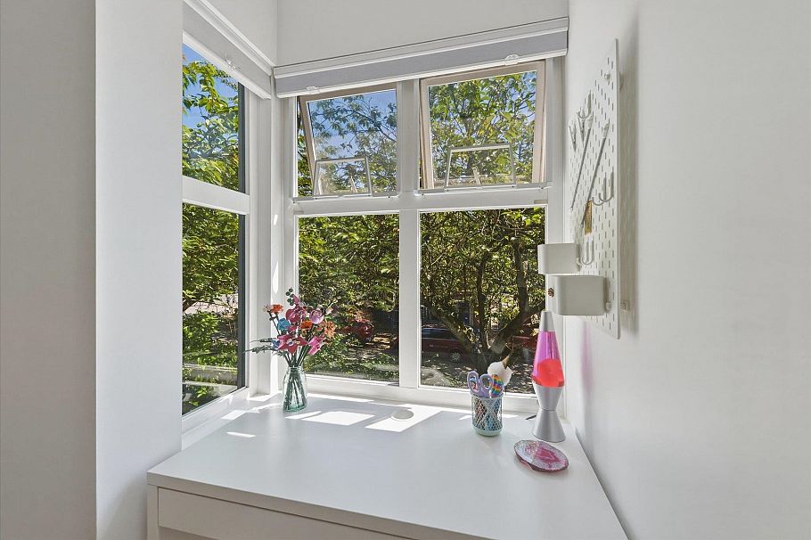 1073 E Pender Street Vancouver, BC - 27