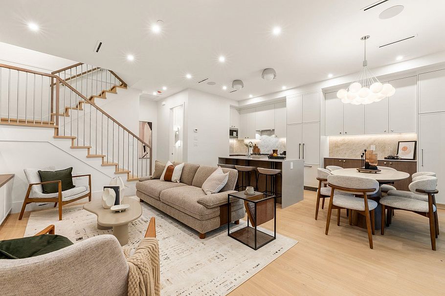 1 2735 Eton Street Vancouver, BC - 12
