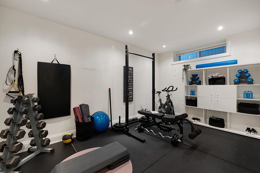 2865 Trinity Street Vancouver, BC - 30