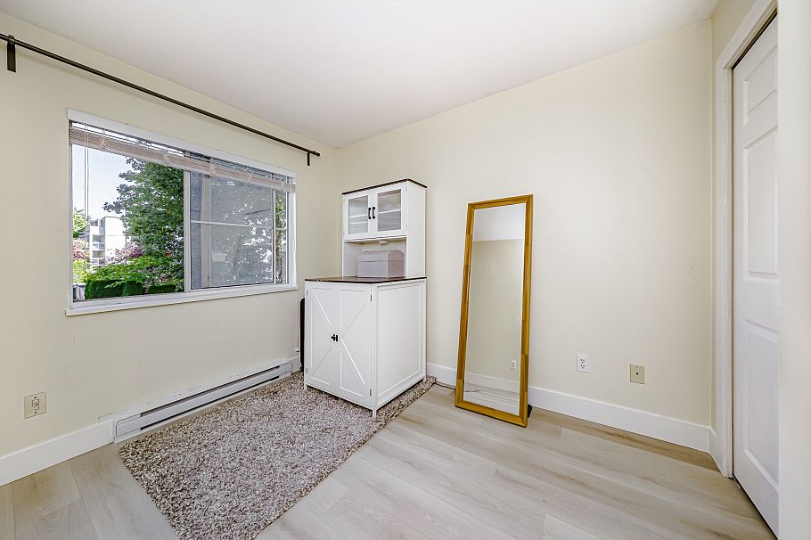 1 1328 W 73rd Avenue Vancouver, BC - 20