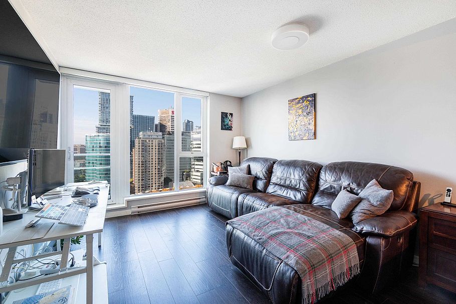 3301 233 Robson Street Vancouver, BC - 5