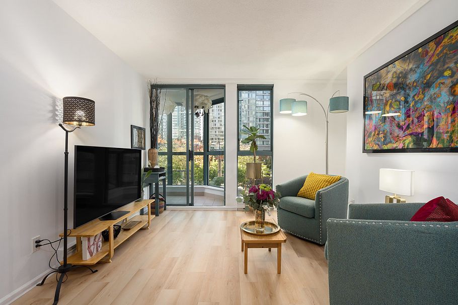 807 1238 Melville Street Vancouver, BC - 10
