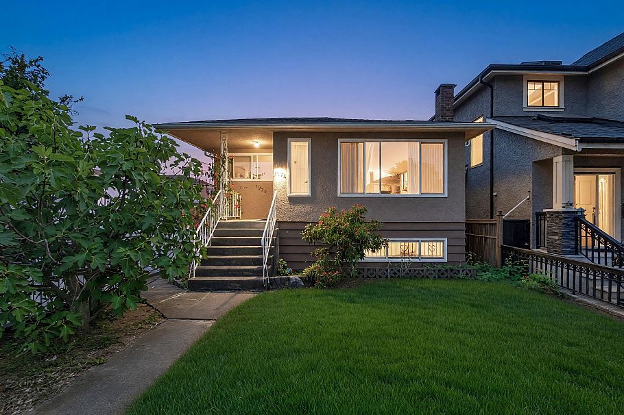 1972 E 51st Avenue Vancouver, BC - 1