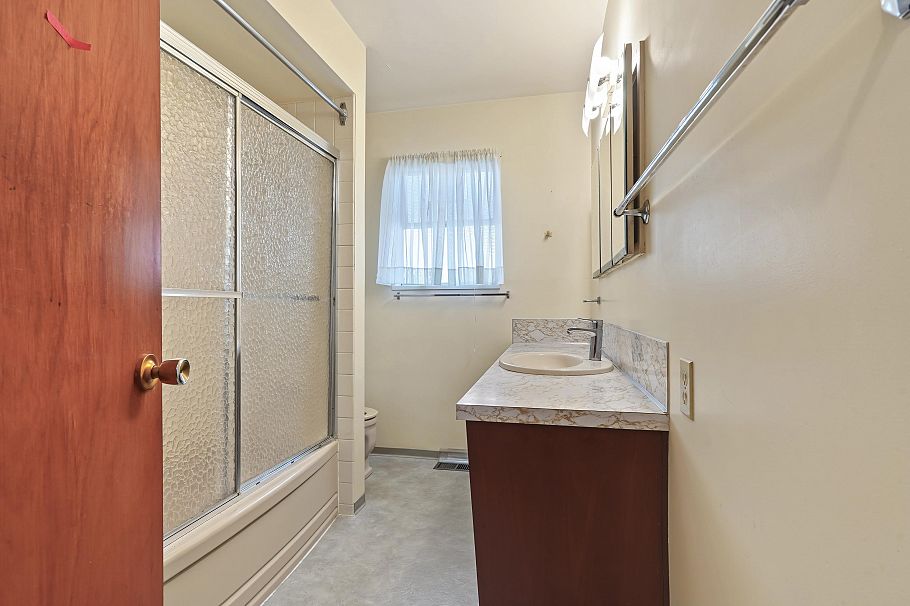 6689 Vine Street Vancouver, BC - 10