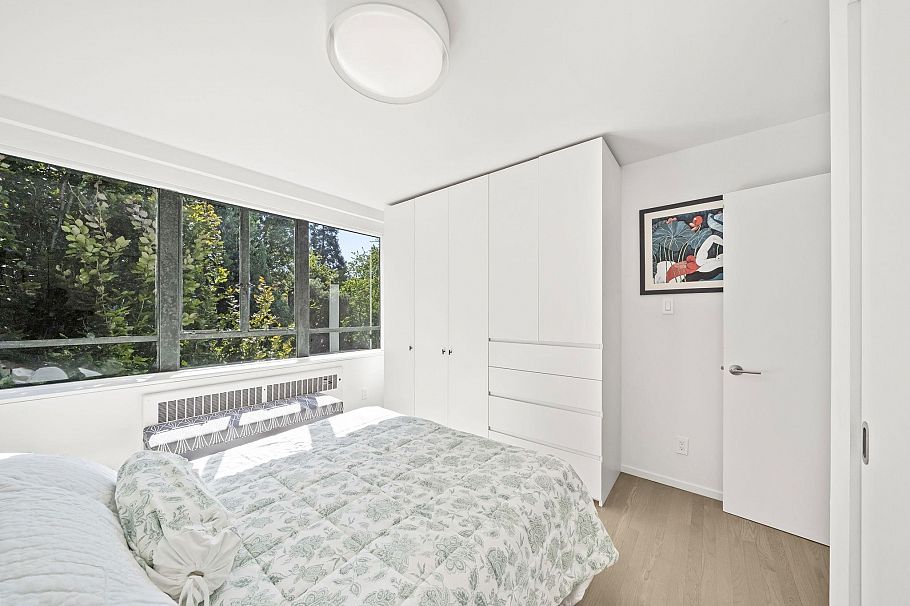 817 1445 Marpole Avenue Vancouver, BC - 24