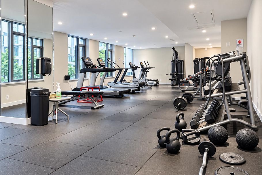 212 1661 Quebec Street Vancouver, BC - 11