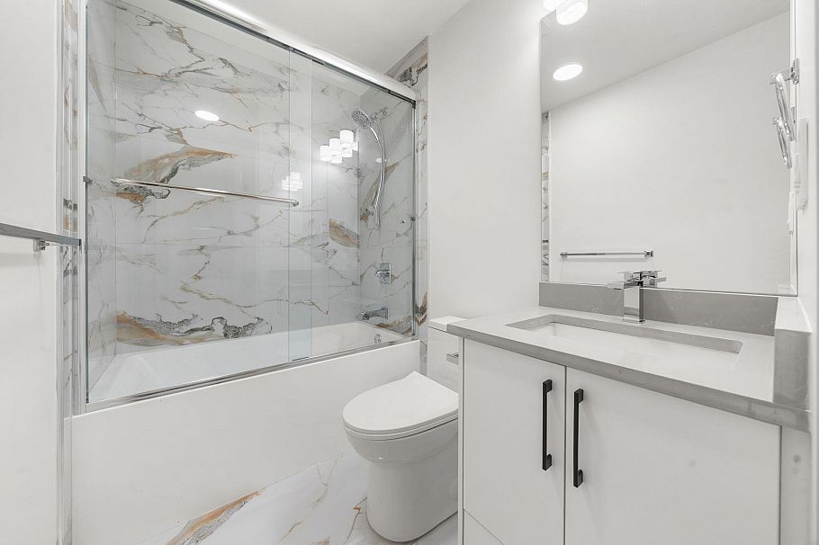 1350 Ross Road North Vancouver, BC - 35