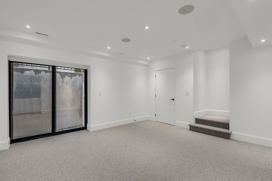 2 4088 Maple Crescent Vancouver, BC - 27