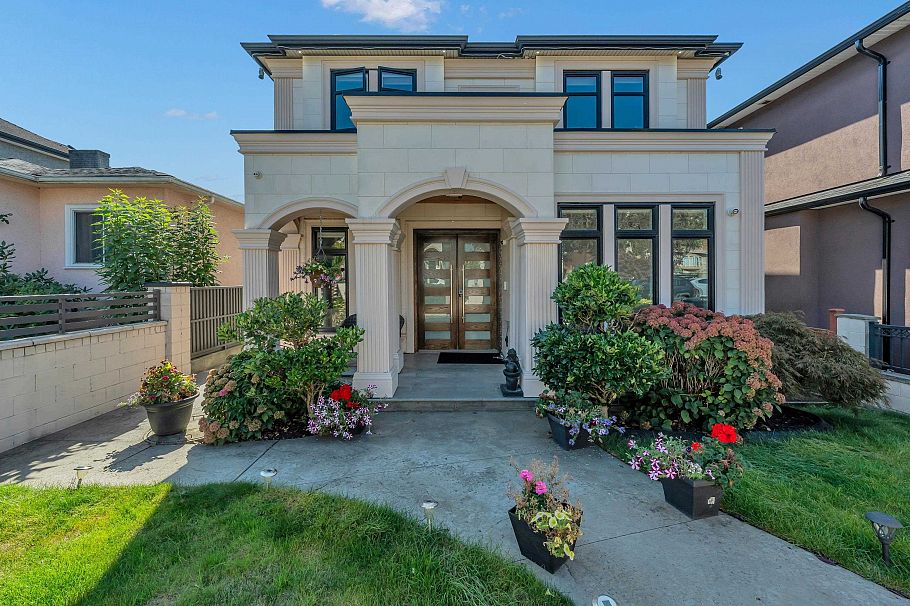 768 E 58th Avenue Vancouver, BC - 33