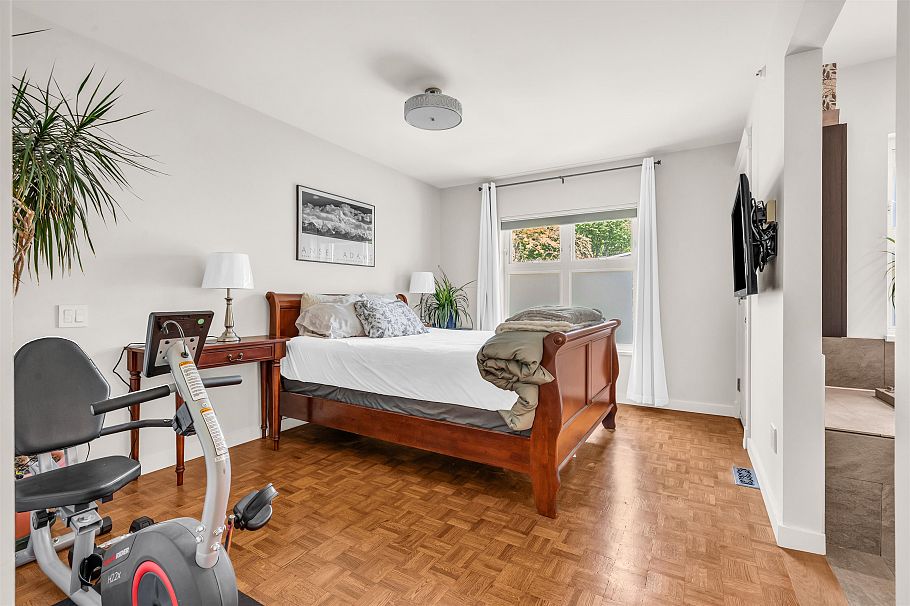 517 Atlantic Street Vancouver, BC - 12