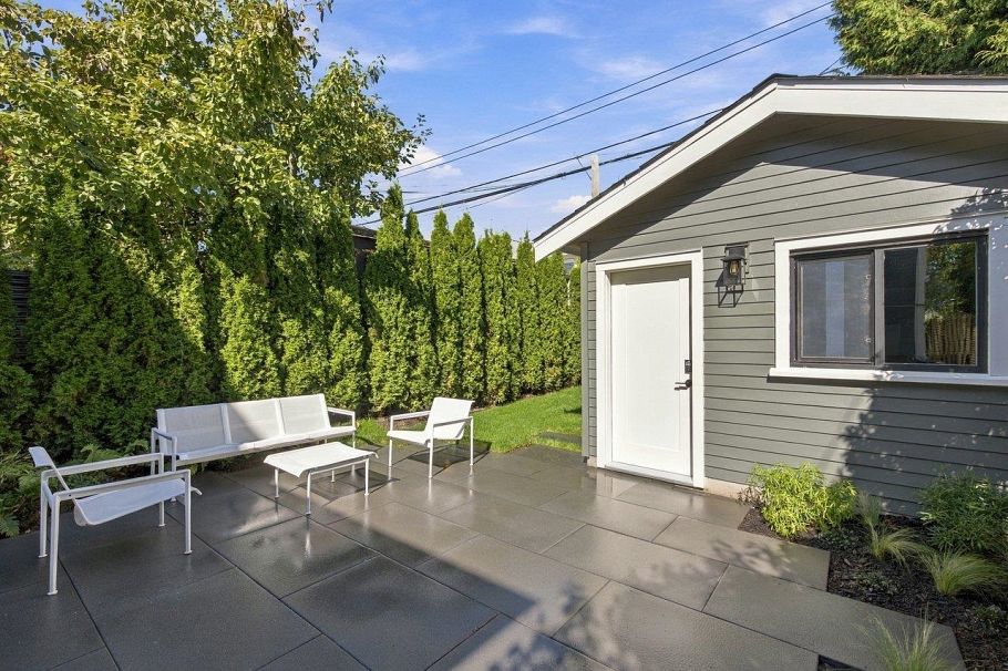 279 E 18th Avenue Vancouver, BC - 35