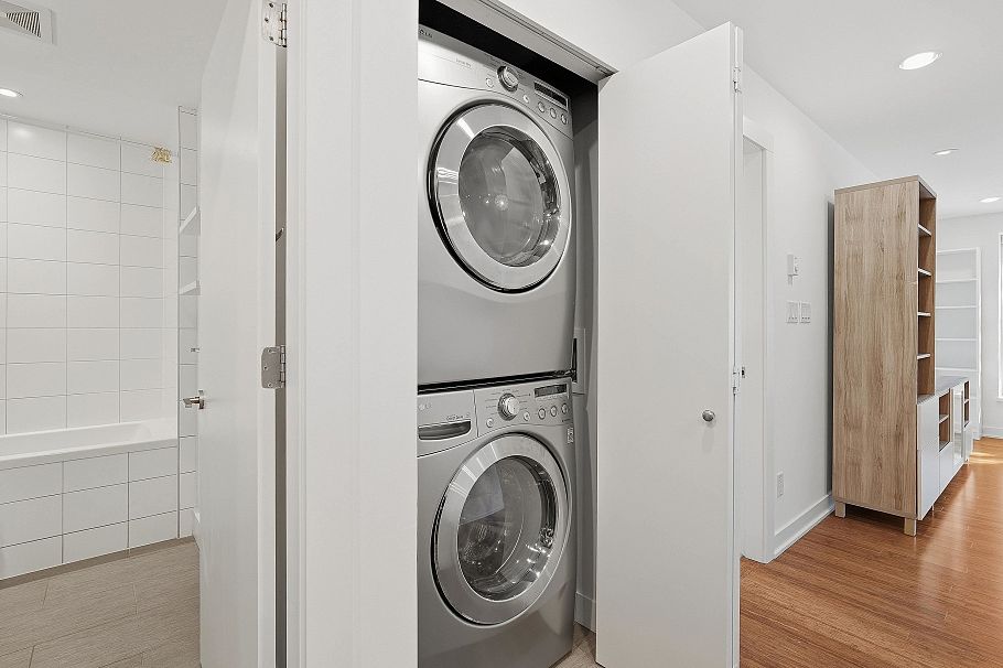 203 2481 Waterloo Street Vancouver, BC - 20