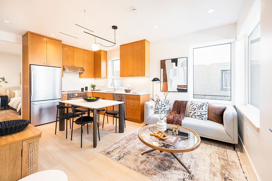 2 2995 Adanac Street Vancouver, BC - 1