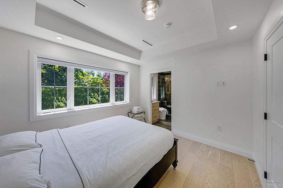 1 683 W 19th Avenue Vancouver, BC - 18