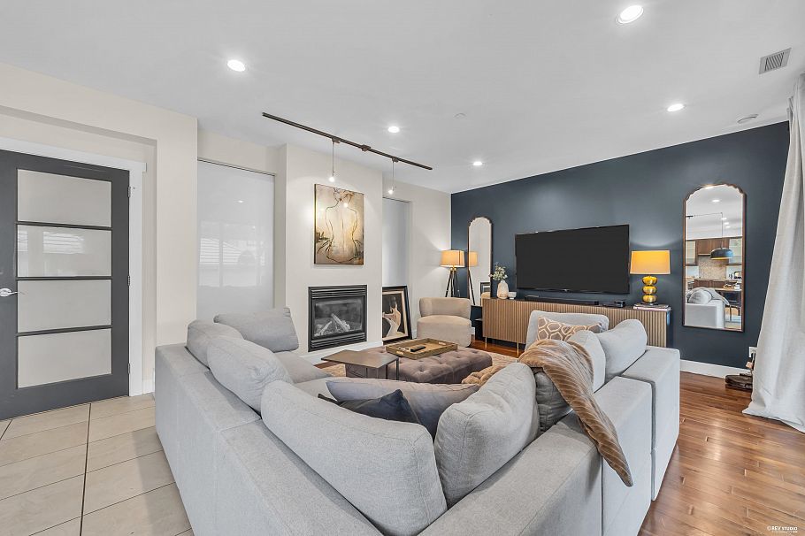 2483 W 22nd Avenue Vancouver, BC - 18