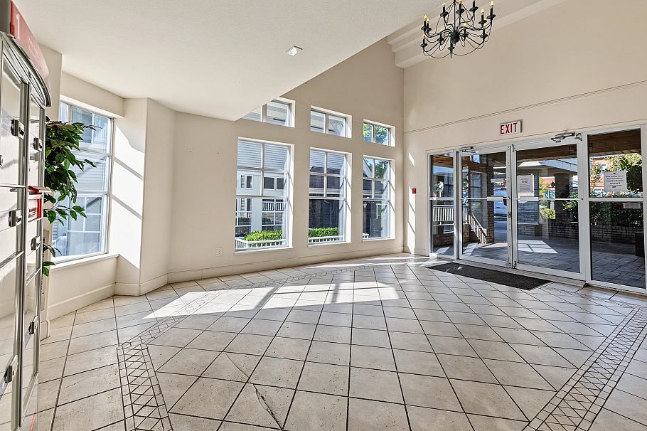 302 3638 Rae Avenue Vancouver, BC - 29