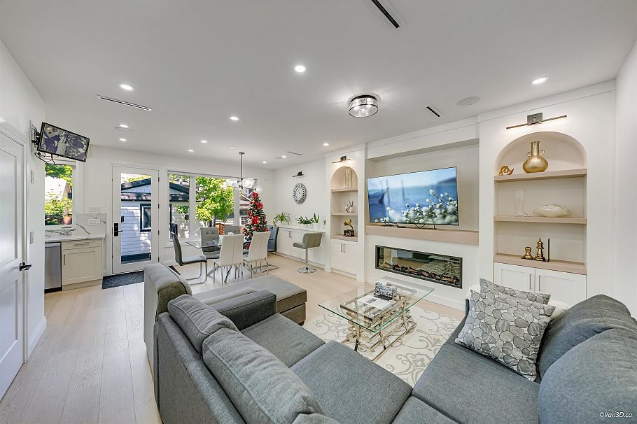 2 683 W 19th Avenue Vancouver, BC - 3