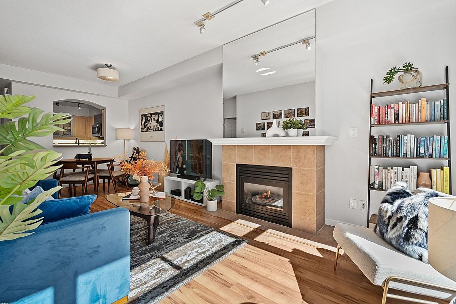 307 3600 Windcrest Drive North Vancouver, BC - 6