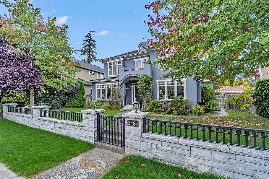 2483 W 22nd Avenue Vancouver, BC - 39