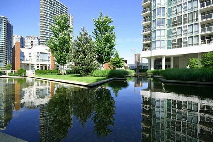 1005 193 AQUARIUS MEWS, Vancouver BC V6Z 2Y3 Vancouver, BC - 4