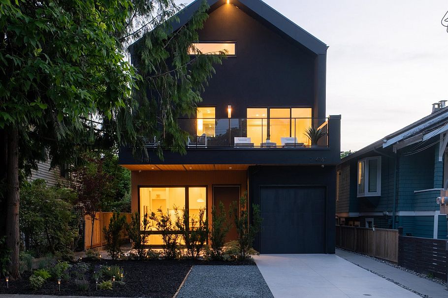 1 4161 Windsor Street Vancouver, BC - 31