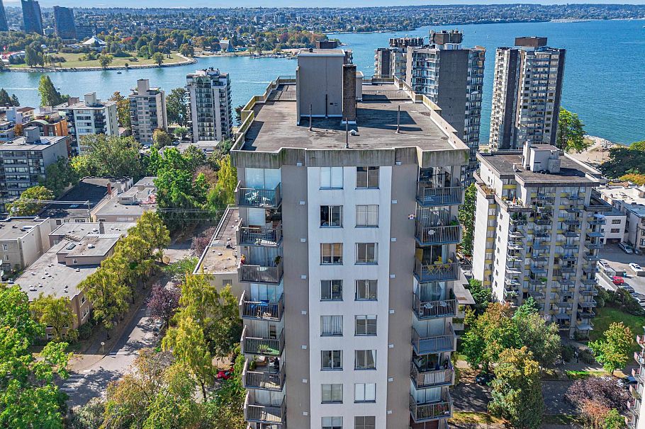 906 1251 Cardero Street Vancouver, BC - 31