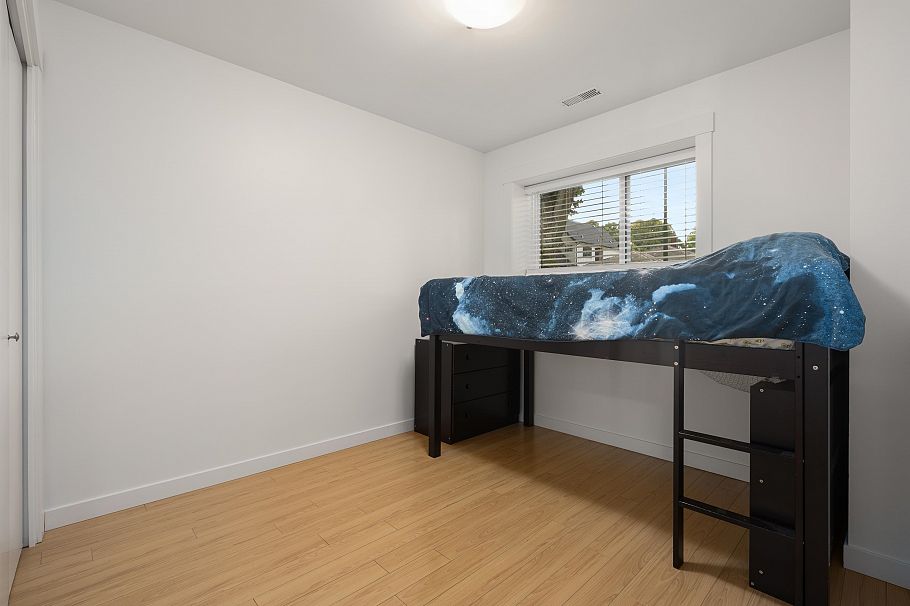 841 E 21st Avenue Vancouver, BC - 30