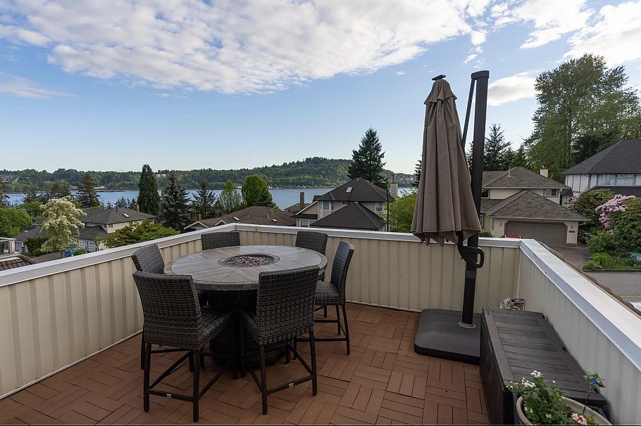 318 Roche Point Drive North Vancouver, BC - 38