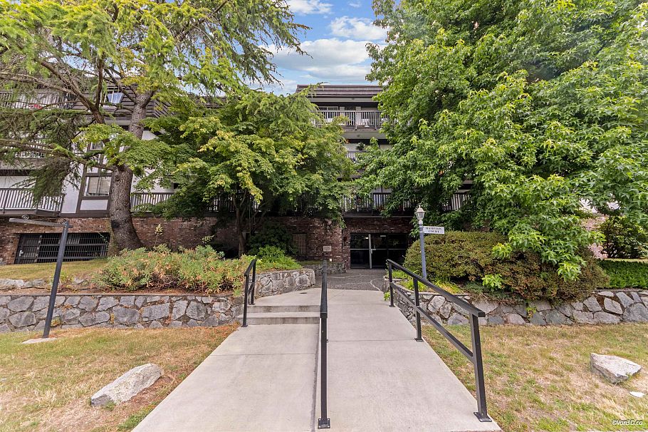102 270 W 3rd Street North Vancouver, BC - 16