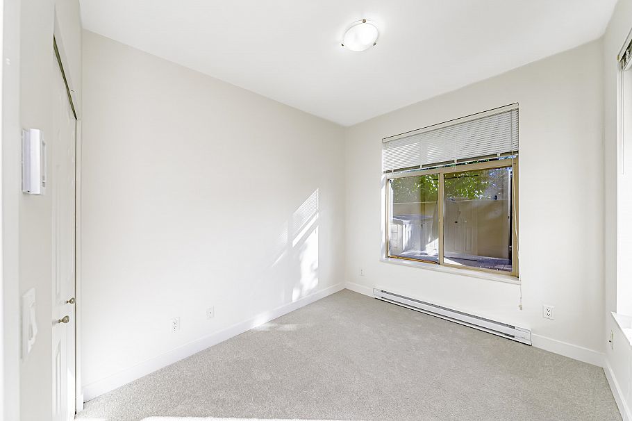 107 1633 Mackay Avenue North Vancouver, BC - 19
