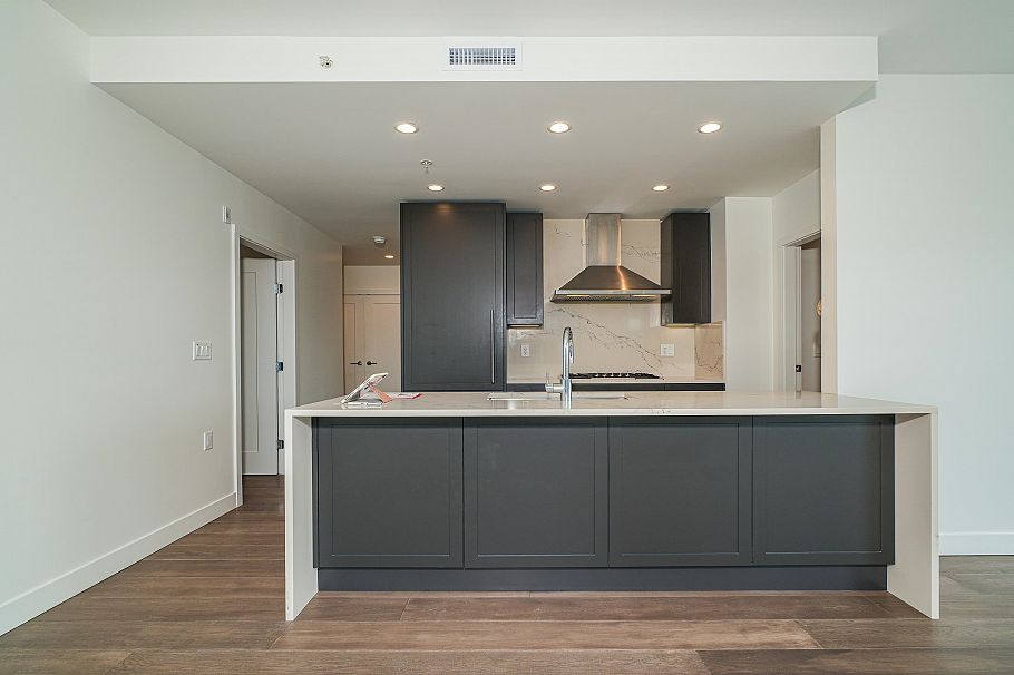 411 5733 Alberta Street Vancouver, BC - 9