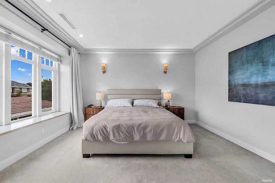 2483 W 22nd Avenue Vancouver, BC - 20