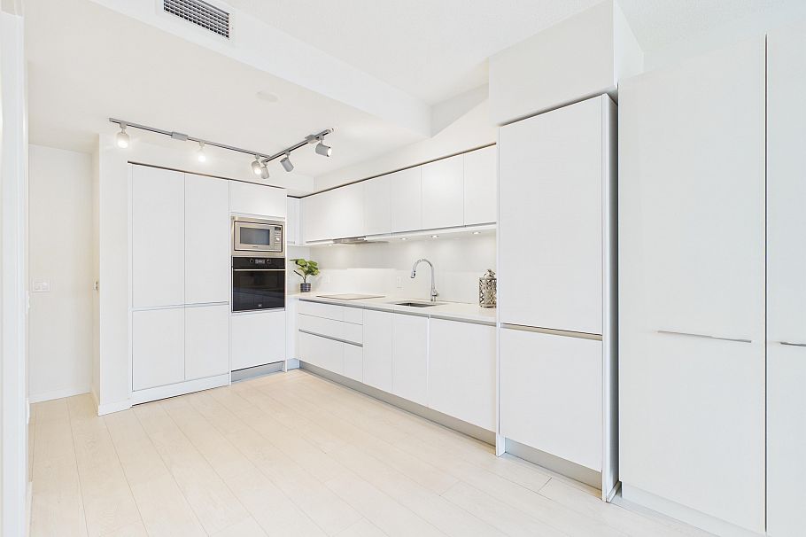 605 180 E 2nd Avenue Vancouver, BC - 5